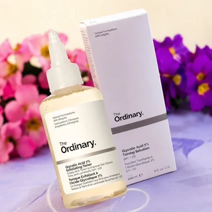 تونر گلیکولیک اسید 7% اوردینری Ordinary لایه بردار و شفاف کننده مناسب انواع پوست