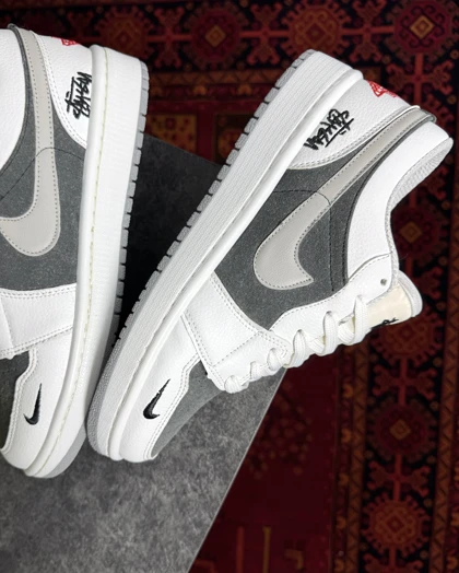 کتانی جردن وان استاسی