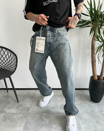 شلوار نیم بگ کثیفشور ساده Balenciaga