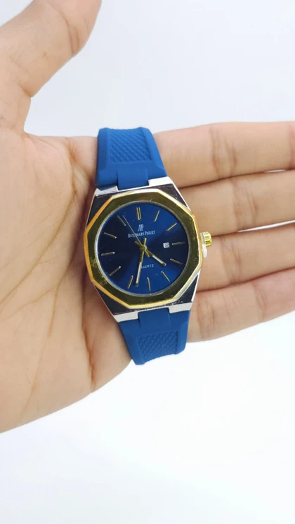 ساعت مچی زنانه اودمار پیگه 5760 Audemars Piguet با موتور کوارتز و بند سیلیکونی