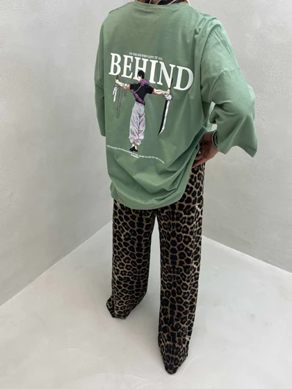 تیشرت BEHIND