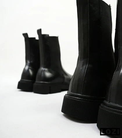 بوت مردانه چرمی مشکی ZARA