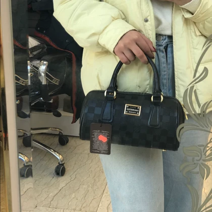 کیف زنانه لویی ویتون مستر وارداتی کد 1080