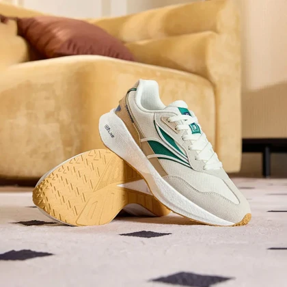 کفش پیاده روی مردانه 361 درجه مدل 672436703-7