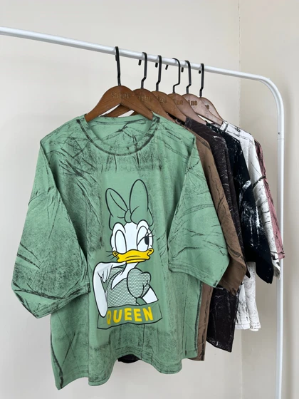 تیشرت باکسی Daisy Duck