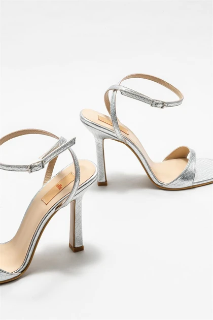 صندل زنانه اله elle