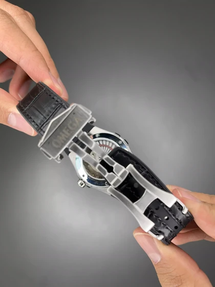 ساعت مچی امگا کانستلیشن بند مشکی صفحه مشکی Omega Constellation