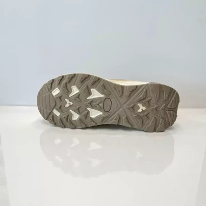 کفش مردانه kshoes طرح هوکا ضدآب کرم