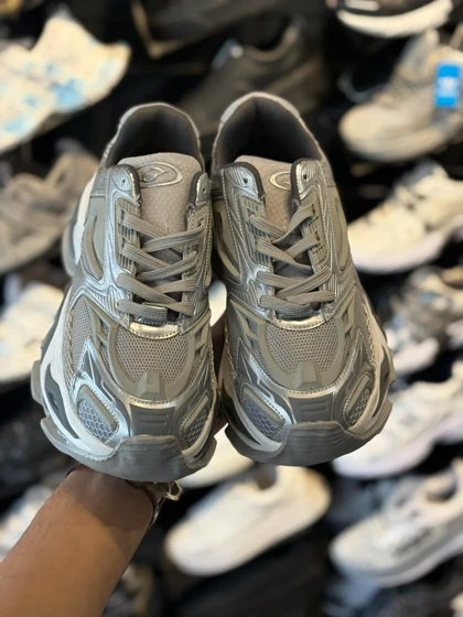 کتانی مردانه لژدار بالنسیگا طوسی