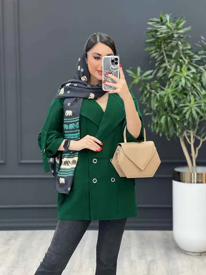 مانتو چهار دکمه آستین سگک