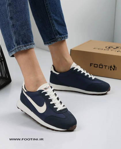 کتانی زنانه نایک کورتز MR