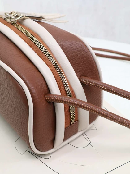 کیف دوشی زنانه مدل پرادا PRADA کد SH1502