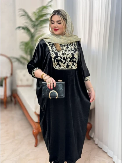 عبایی کاملیا – ترکیبی از وقار، سادگی و زیبایی