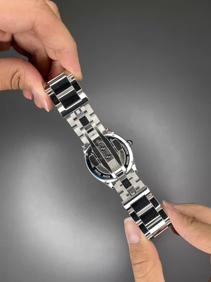 ساعت مچی کارتیه اوپن هارت بند فلزی صفحه طوسی Cartier