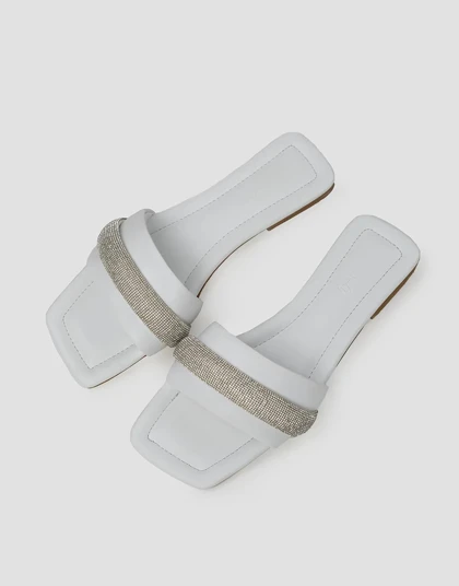 تخت رویه نگین‌دار