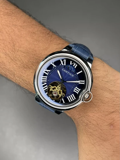 ساعت مچی کارتیه بلن بولو صفحه قلب باز بند چرمی سرمه ای Cartier Ballon Bleu