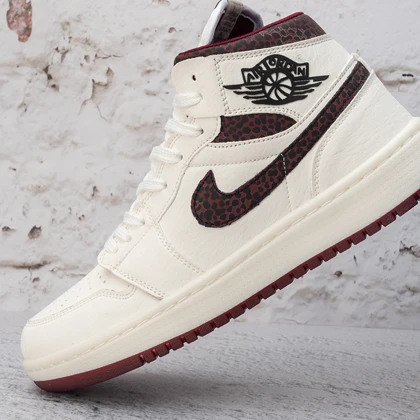 نایک ایر جردن وان ساق‌دار اما مانیر زنانه (Nike Air Jordan 1 A Ma Maniére) کد 2341