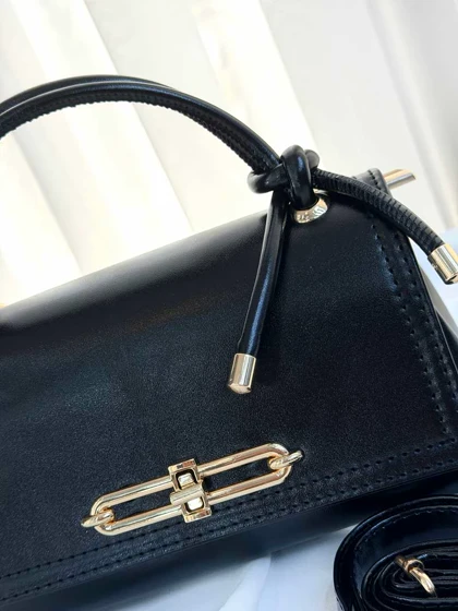 کیف دستی چرم بلورا کد 8244302