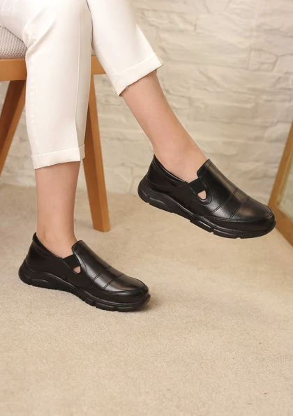 کفش پرسنلی زنانه رزیتا