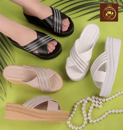 صندل دمپایی لژدار زنانه
