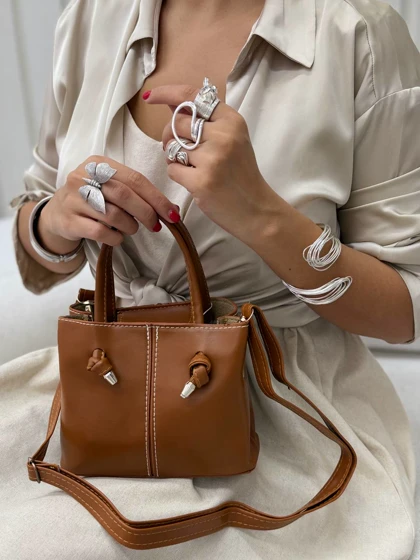 کیف زارا وسط دوخت