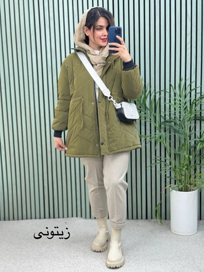 کاپشن کلاهدار حنا