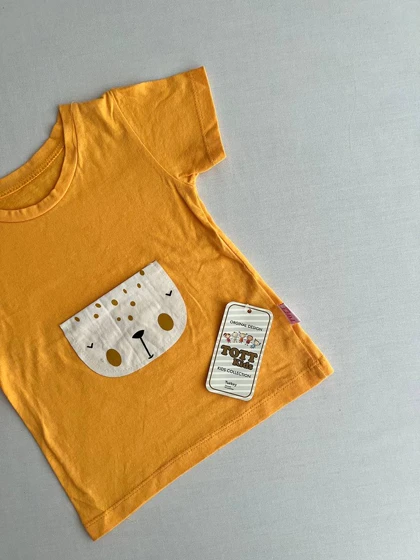 تیشرت شلوارک نوزادی طرح شیر 20059