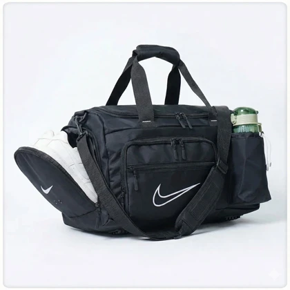 ساک ورزشی نایکی (Nike) 069 مشکی ضد آب و جاکفشی دار (سایز بزرگ)