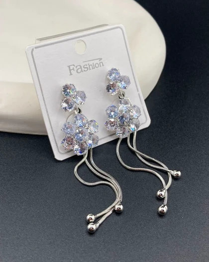 گوشواره جواهری پر کار کد gnj10023 گالری موژان حیدری