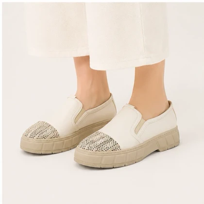 کفش ونس زنانه مدل 0268 _ Stradivarius Sneakers