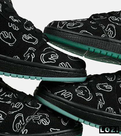 کفش کتانی مردانه و زنانه مشکی Jordan 1 x Kaws مدل 6914