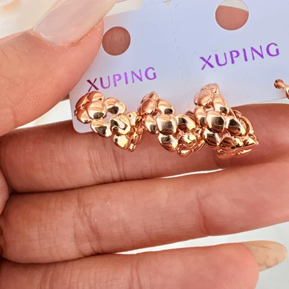 گوشواره حلقه‌ای طرح بافت ژوپینگ