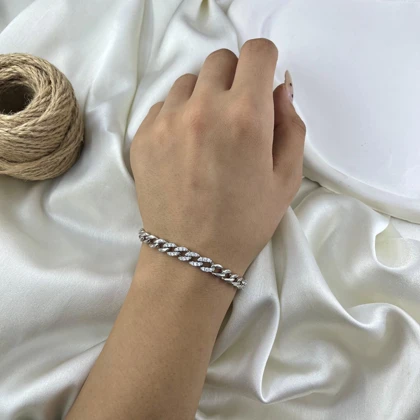 دستبند زنانه طرح کارتیه مدل روناک نگین‌دار ژوپینگ