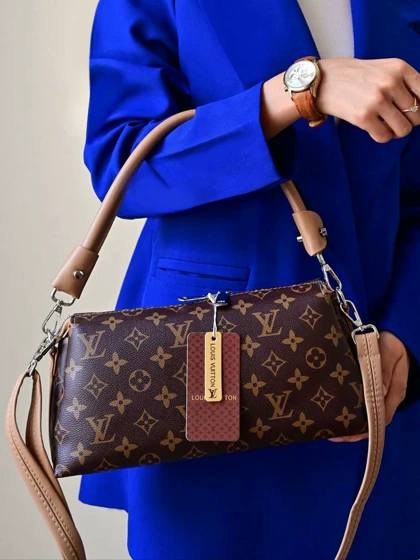 کیف دوشی زنانه بنو مدل ژیکان کد BENO 4829