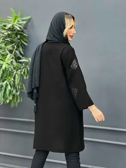 مانتو مشکی مزونی