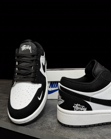 کتانی جردن وان استاسی