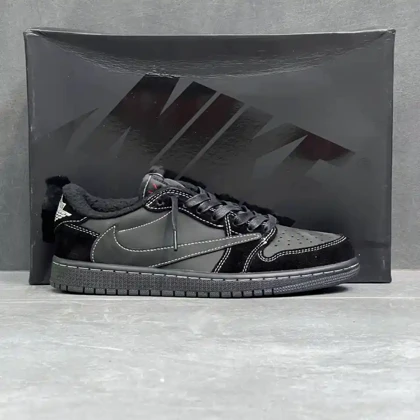 کفش نایک ایر جردن وان لو تراویس اسکات بلک فانتوم Nike Air Jordan 1 Low Travis Scott Black Phantom