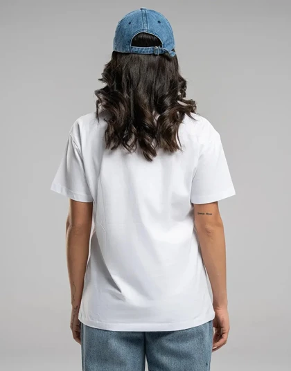 یقه گرد ترکیب چاپ و نگین طرح لب