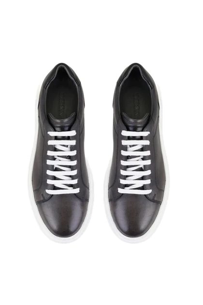 کتانی مردانه desa