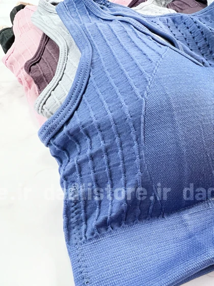 نیم‌تنه کاپ‌دار جلو زیپ پشت قهرمانی