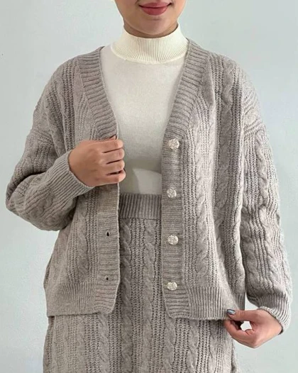 ست ژاکت بافت بهمراه دامن کد 4123