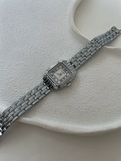 ساعت کارتیه