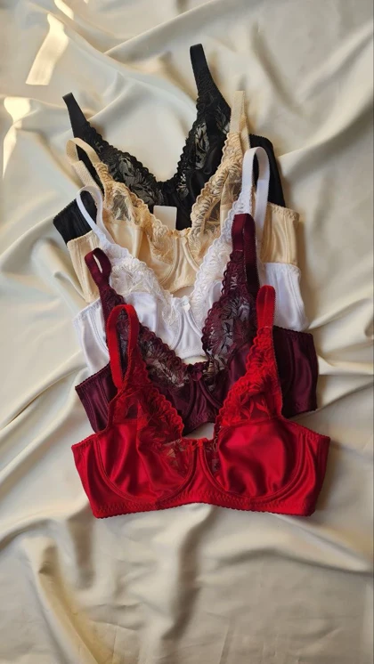 سوتین تک دانتل و پرلون فنردار برند SHANDERMAN کد: 2280