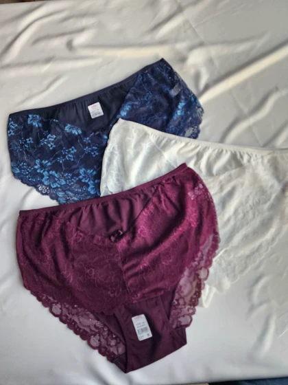 شورت نخ و دانتل هانکس ترک کد: 5786