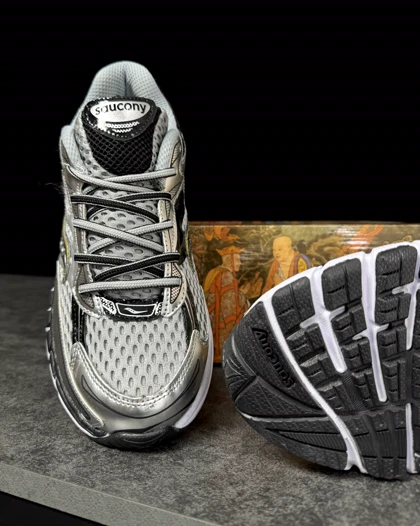 کتانی مردانه ساکونی