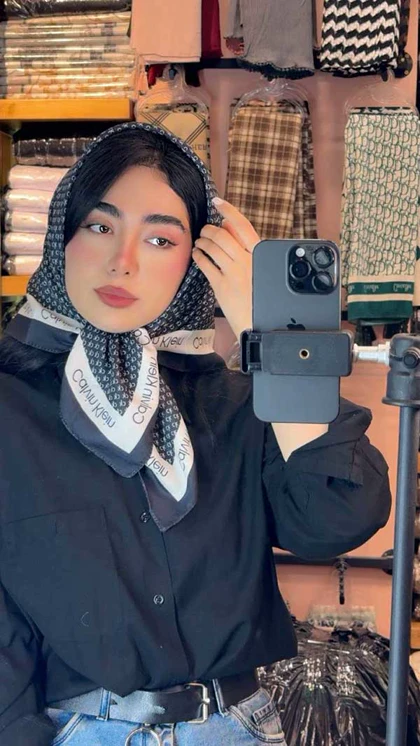 مینی‌اسکارف نخی کالکشن مشکی سفید