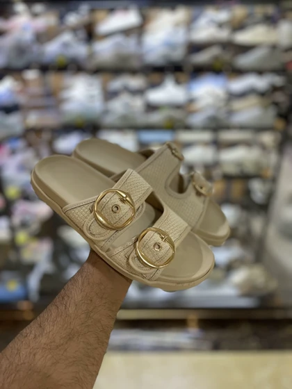 صندل دو سگک پهن (طرح زارا)