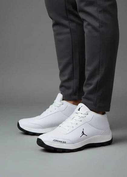 کفش اسپرت مردانه جردن سفید مدل Avin