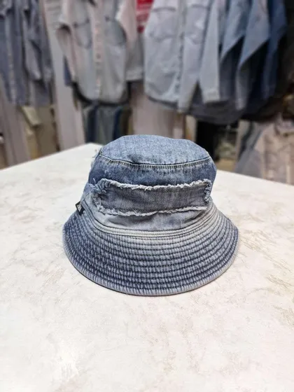 کلاه باکت آبی روشن 2 رو ساده و مدل دار