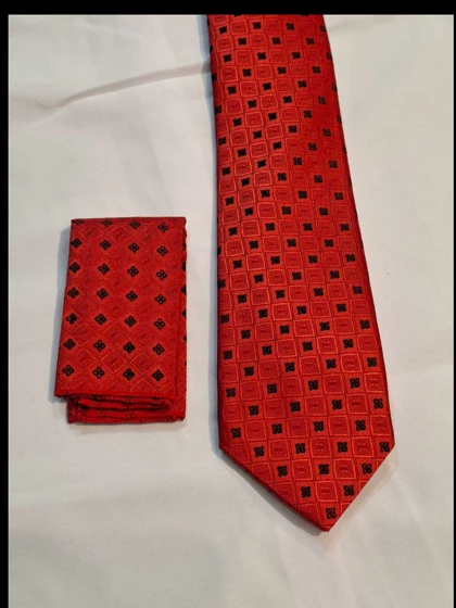 کروات طرحدار با دستمال( پوشت)